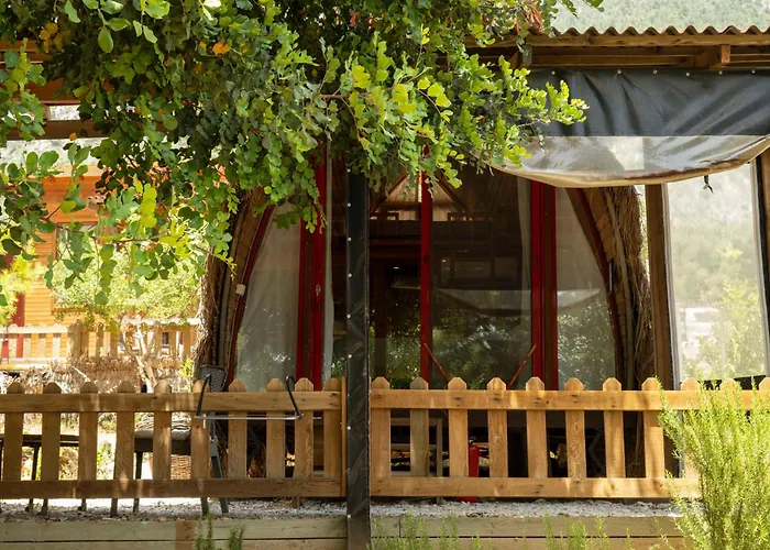 Szálloda Geko Akbuk *