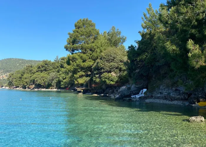 Geko Akbuk Szálloda *