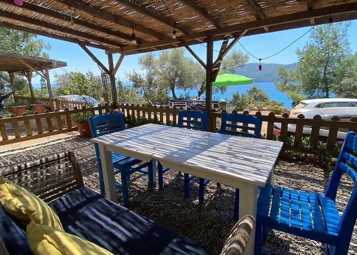 Geko Akbuk Szálloda *