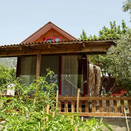 Geko Akbuk Hotel