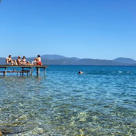 Hotel Geko Akbuk